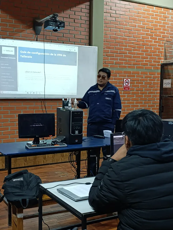 David Morales Vega en sesión práctica de NGRX Signals y gestión de estado en Angular